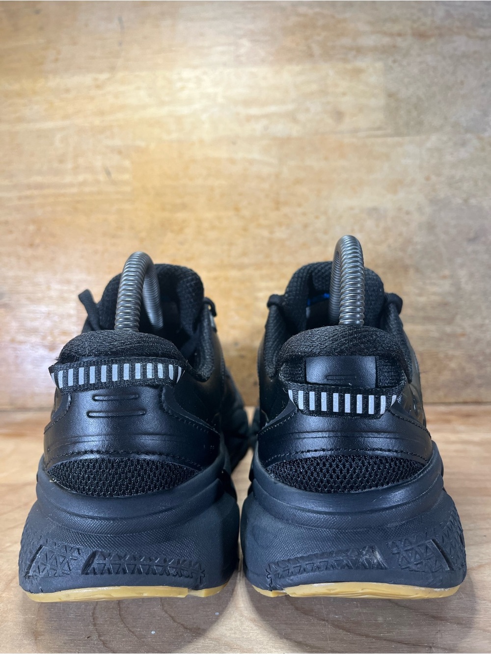 Hoka One One Clifton L Womens Size 7.5 Walking Shoes Sneakers Black Gum - Picture 5 of 12